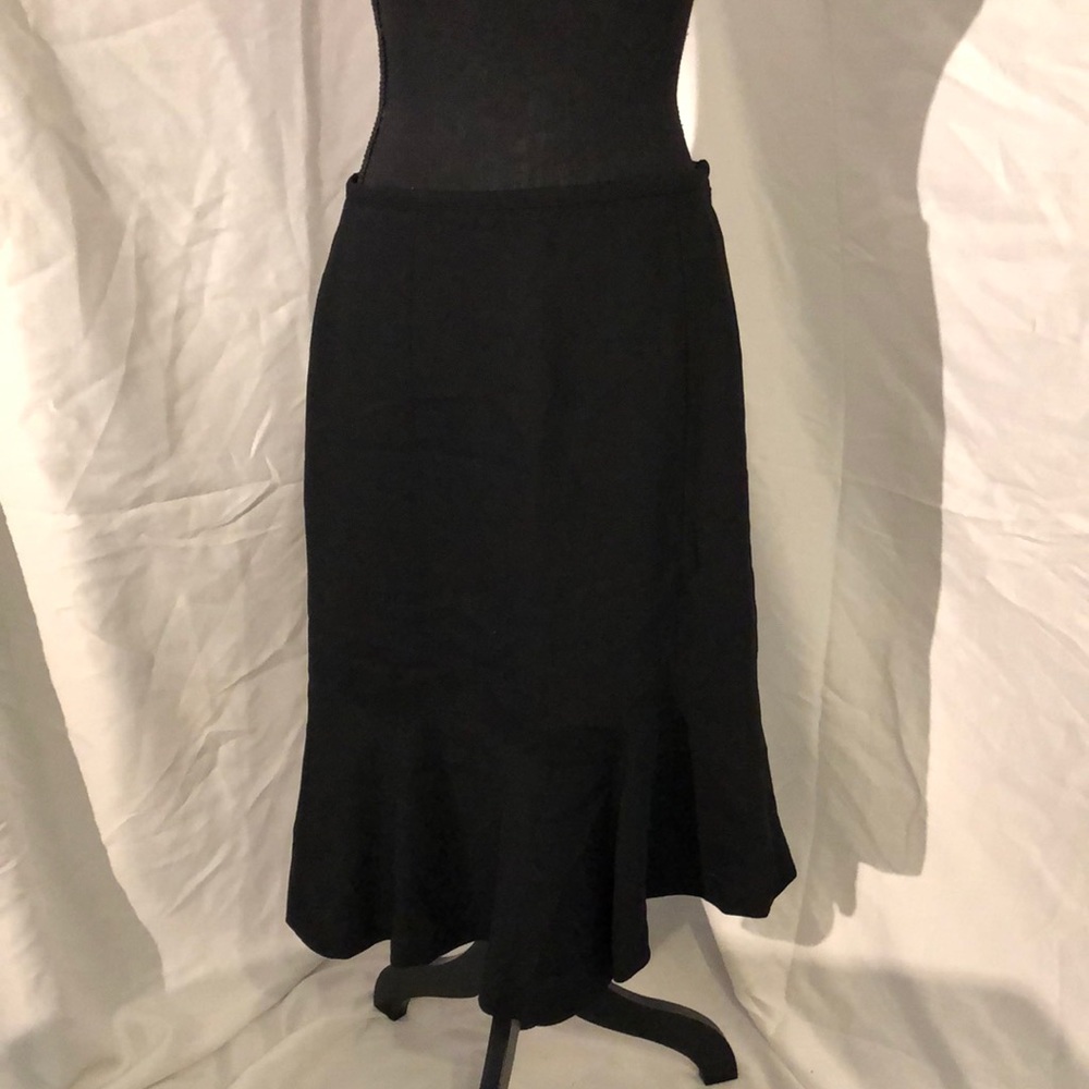 Black skirt